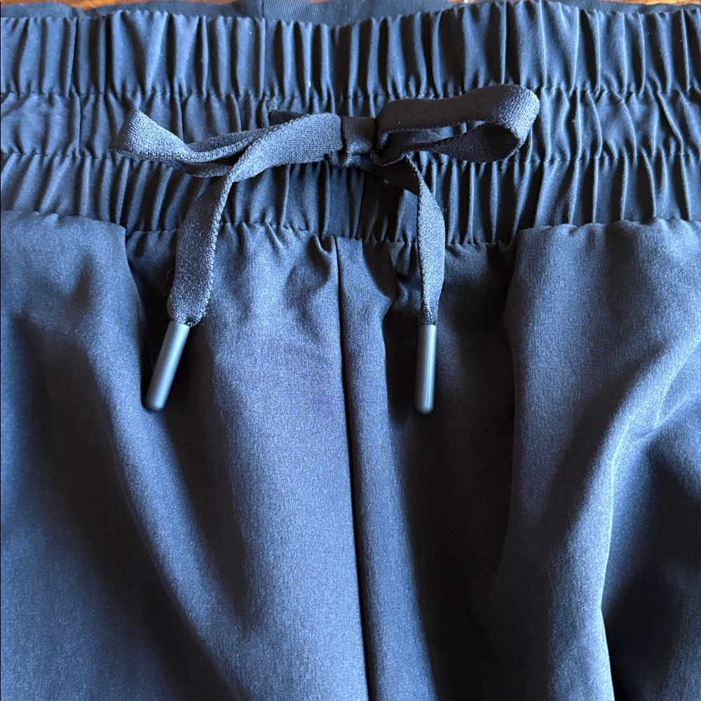 NWT women’s all in motion Black Elastic-Waist high rise, taper pants/ Drawstring - Picture 7 of 7